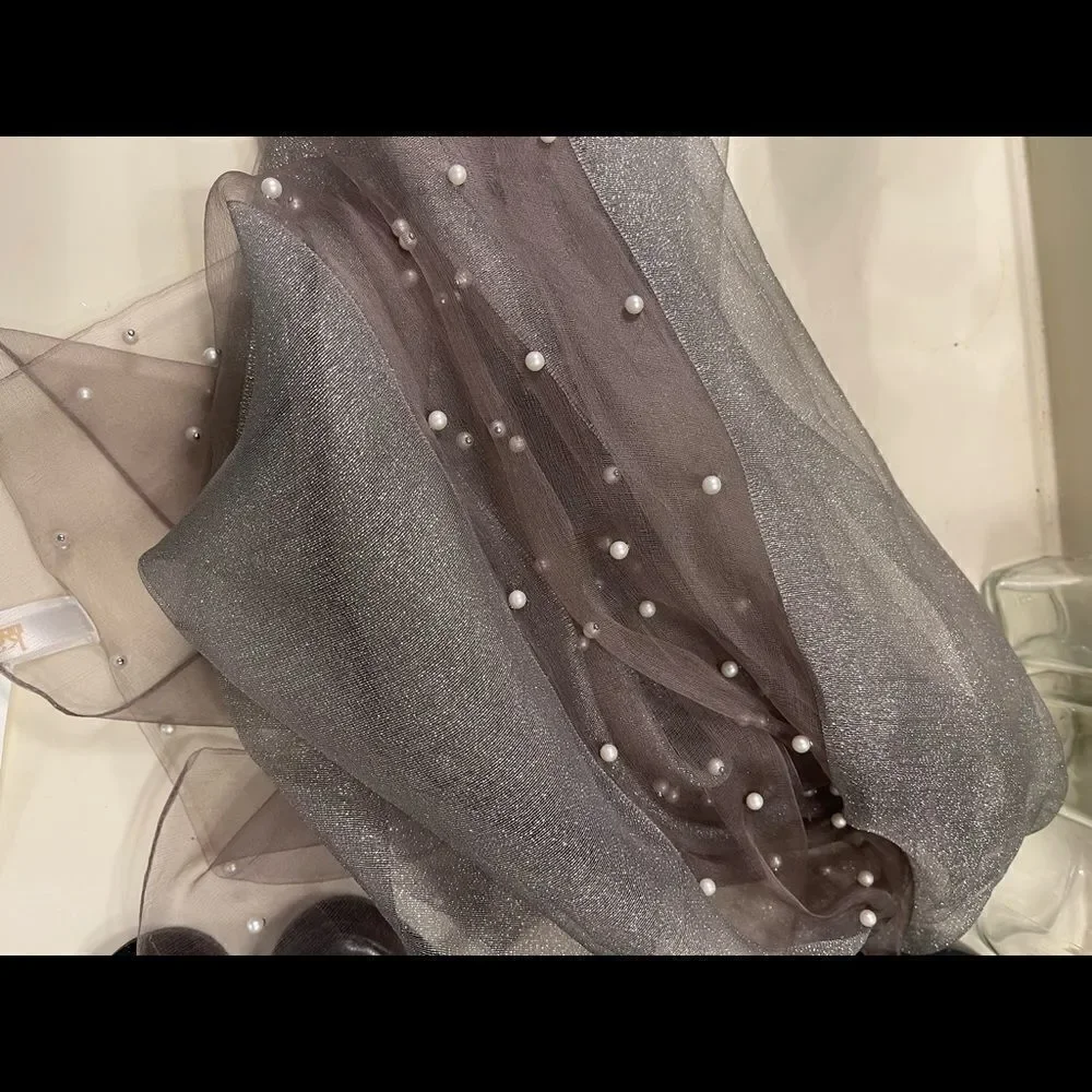 SILVER PEARL Dotted Scarf!